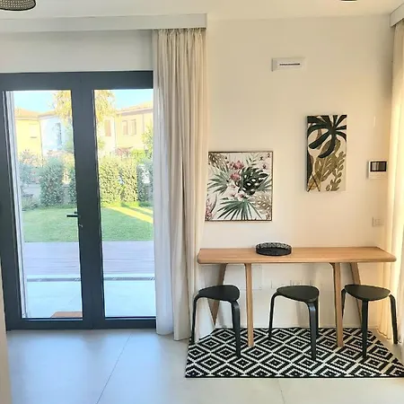Apartment Twin Palms